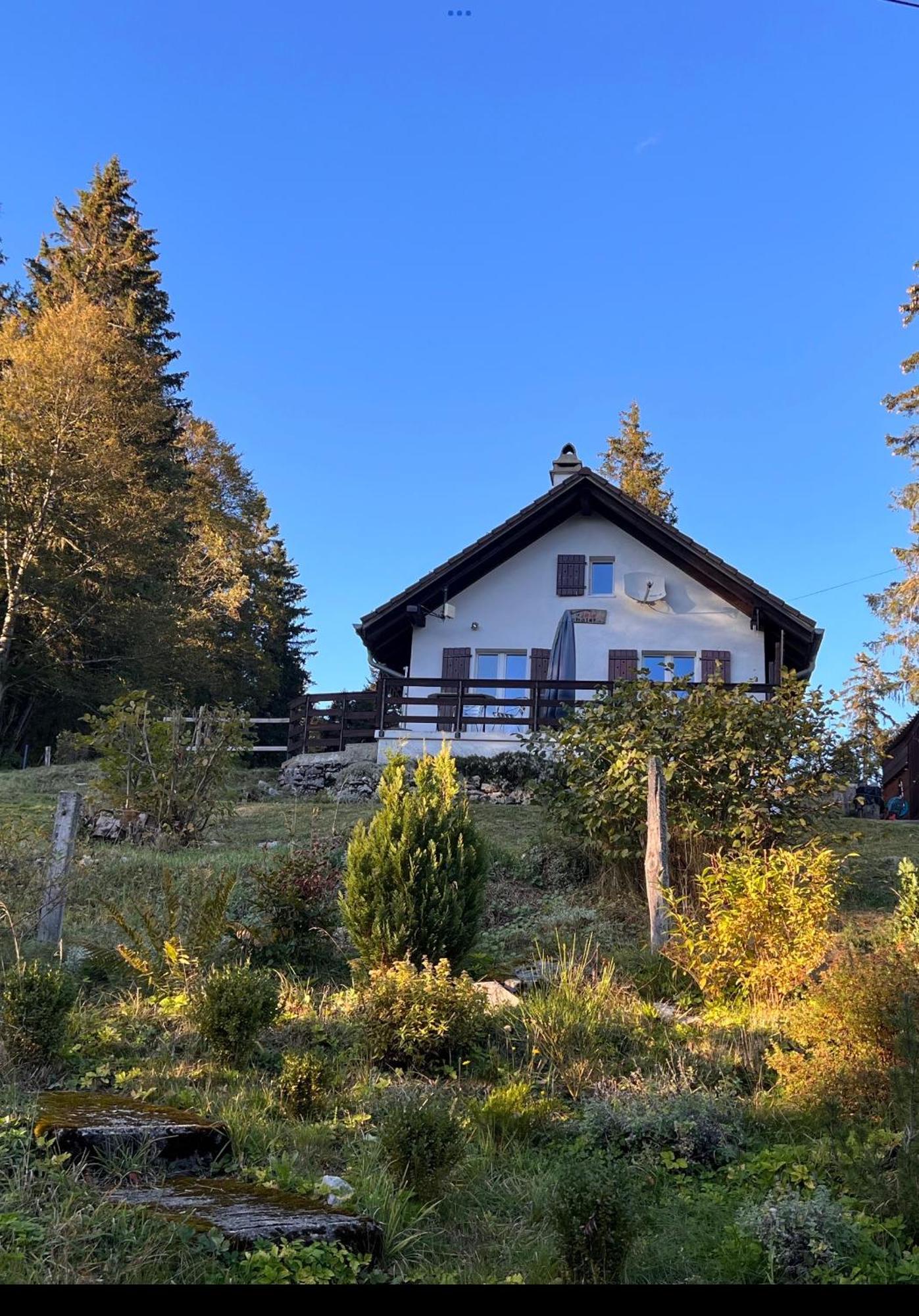 Le Joly Chalet Vila Saint-Imier Exterior foto